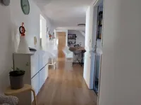 Недвижимость Четырёхкомнатная квартира в центре: 8