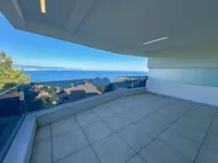 Недвижимость Трехкомнатная квартира Центр: 16