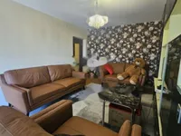 Недвижимость Четырехкомнатная квартира, Центр: 1