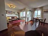 Недвижимость Трёхкомнатная квартира, Центр: 3