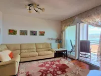 Недвижимость Трёхкомнатная квартира, Центр: 4