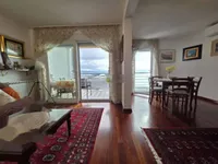 Недвижимость Трёхкомнатная квартира, Центр: 7