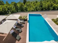 Недвижимость Новое семейное жилье в центре: 12