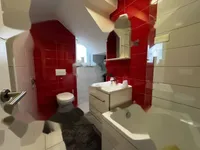 Недвижимость Трёхкомнатная квартира в Центре: 13