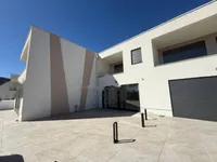 Недвижимость Дом в Опатии, 4 комнаты: 5