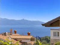 Недвижимость Трехкомнатная квартира Центр: 4