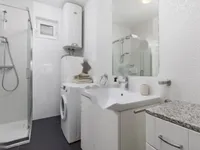 Недвижимость Трехкомнатная квартира Центр: 18