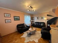 Недвижимость Четырехкомнатная квартира Центр: 4