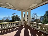 Недвижимость Трёхкомнатная квартира, центр: 2