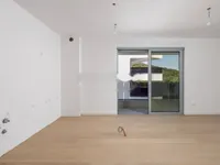 Недвижимость Трёхкомнатная квартира, Центр: 10