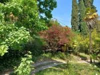 Недвижимость Четырехкомнатная квартира в центре: 4