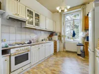 Недвижимость Четырехкомнатная квартира в центре: 9