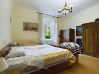 Недвижимость Четырехкомнатная квартира в центре: 12