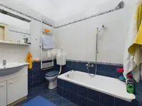 Недвижимость Четырехкомнатная квартира в центре: 19