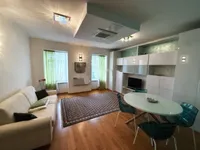 Недвижимость Двухкомнатная квартира, Центр: 2