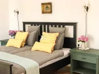 Недвижимость Трехкомнатная квартира в центре: 22