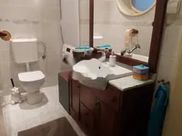 Недвижимость Трёхкомнатная квартира Центр: 4