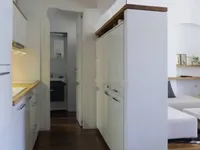 Недвижимость Двухкомнатная квартира в центре: 7