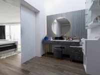 Недвижимость Четырехкомнатная квартира в Центре: 33