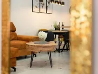 Недвижимость Двухкомнатная квартира, центр: 7