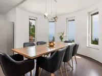 Недвижимость Семейный дом 270 м², Запад: 21