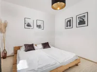 Недвижимость Семейный дом 270 м², Запад: 31