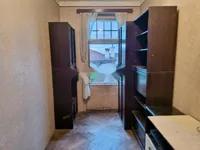 Недвижимость Трехкомнатная квартира, Центр: 8