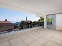 Недвижимость Трехкомнатная квартира 95 м²: 10