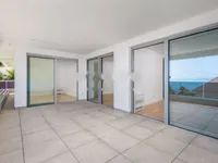 Недвижимость Трехкомнатная квартира 95 м²: 11