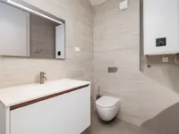 Недвижимость Трехкомнатная квартира 95 м²: 15