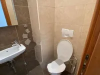 Недвижимость Трёхкомнатная квартира в центре: 8