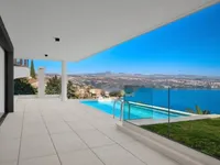 Недвижимость Четырехкомнатная квартира Центр: 1