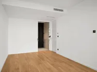 Недвижимость Четырехкомнатная квартира Центр: 24