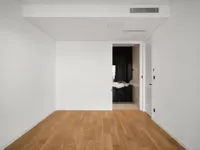 Недвижимость Четырехкомнатная квартира Центр: 25