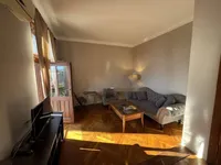 Недвижимость Трехкомнатная квартира Центр: 4