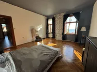 Недвижимость Трехкомнатная квартира Центр: 6