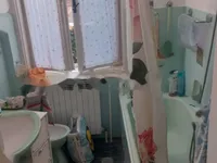 Недвижимость Трехкомнатная квартира в центре: 11