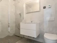 Недвижимость Четырехкомнатная квартира Центр: 15