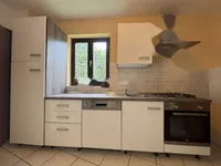 Недвижимость Трехкомнатная квартира, центр.: 4