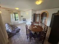 Недвижимость Двухкомнатная квартира в Опатии: 3