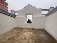 Недвижимость Трёхкомнатная квартира, центр: 15