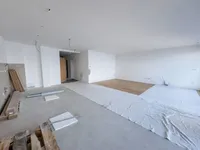 Недвижимость Четырехкомнатная квартира в центре: 9