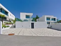 Недвижимость Новый дом 300 м² в Центре Опатии: 1