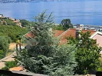 Недвижимость Трехкомнатная квартира в Опатии: 2