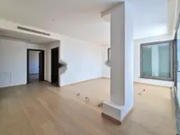 Недвижимость Четырехкомнатная квартира Центр: 13