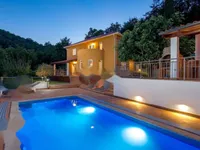 Недвижимость Семейный дом 200 м², центр Опатии: 5