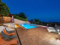 Недвижимость Семейный дом 200 м², центр Опатии: 9