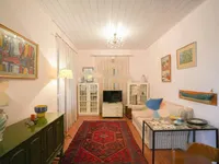 Недвижимость Двухкомнатная квартира в центре: 4