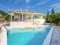 Недвижимость Семейный дом 150 м², Центр, Опатия: 20