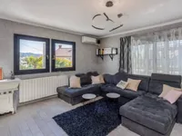 Недвижимость Семейный дом 150 м², Центр, Опатия: 23